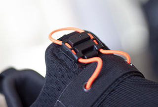 Preview Footwear fasteners - Shoe with Hook tanka