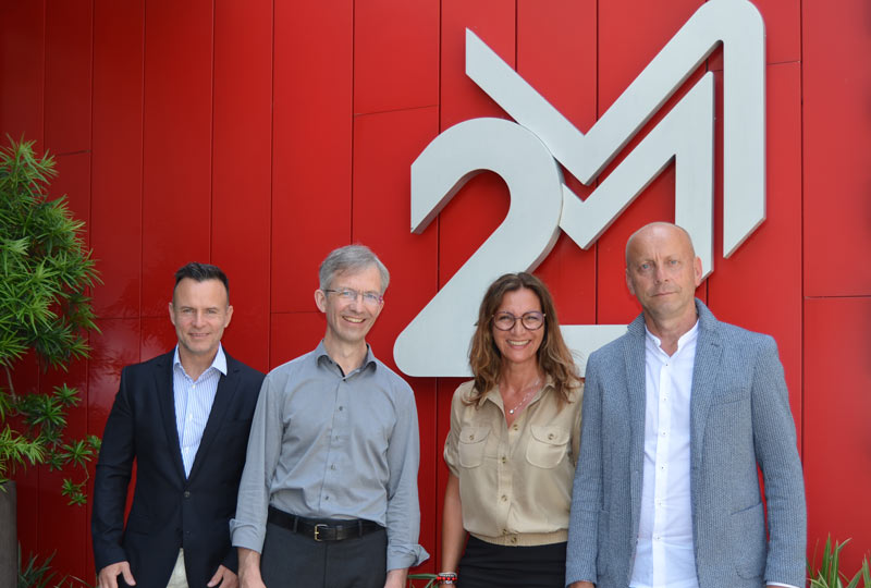 Representatives of FIDLOCK and 2M Decori - image taken at 2M Decori headquarters