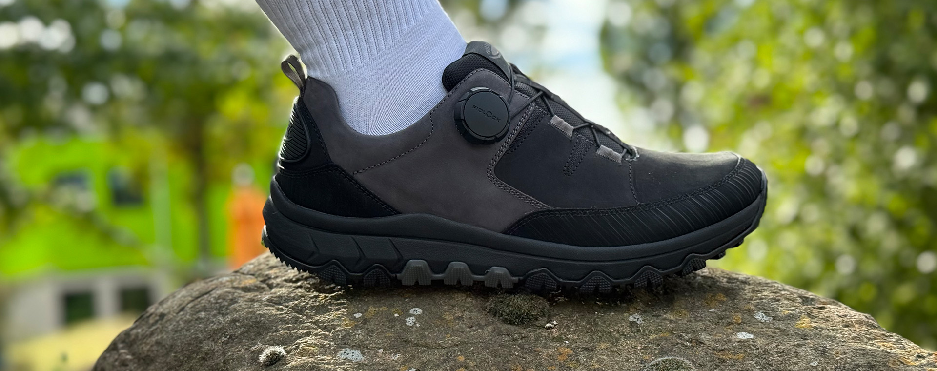 gabor shoe with fidlock fastener 