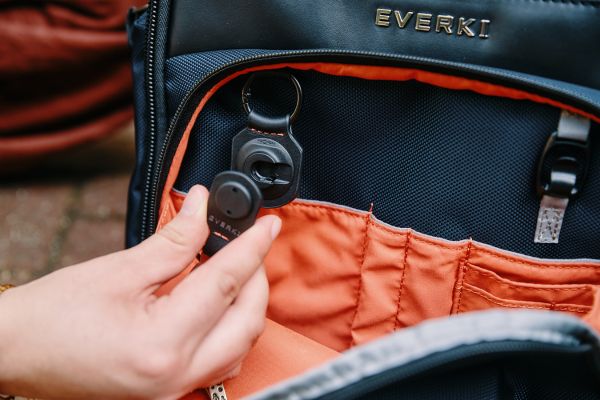 Keychain by everki lifeshot 