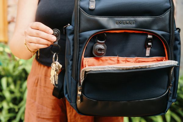 keychain with the everki bagpack 