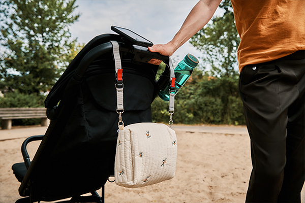 bag for buggys with fidlock fastener
