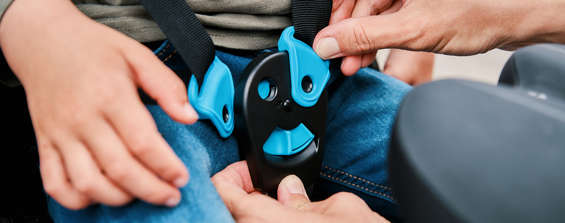 fullsize picture of the JUNIOR fastener 