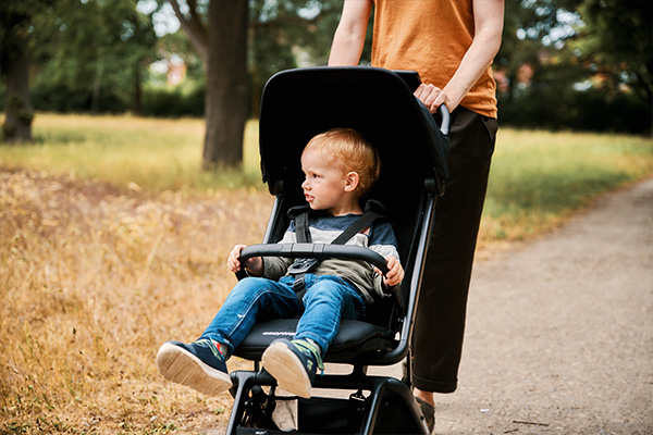 lifeshot of abuggy with fidlock fastener