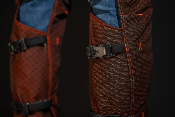 v-buckle on the arbotec trousers 