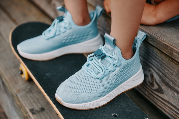 fidlock magknot lacing system blue kids shoe 