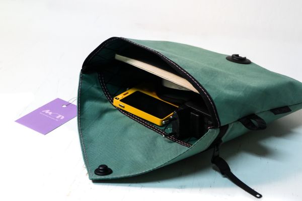 snap fasterener on the mod bag 