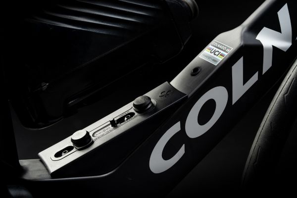 close up bike base at the colnago 