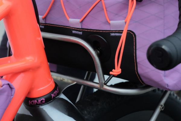 paprika bags with fidlock fasteners 