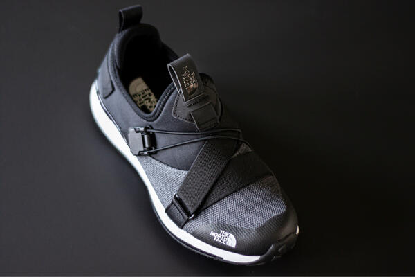 Application the North Face Korea with HOOK rope fastener