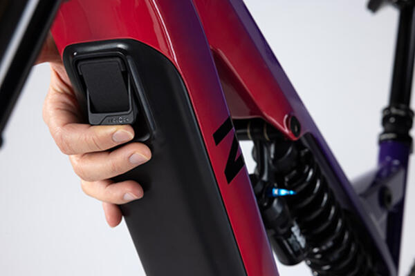 NOX epium bike with FIDLOCK PINCLIP 