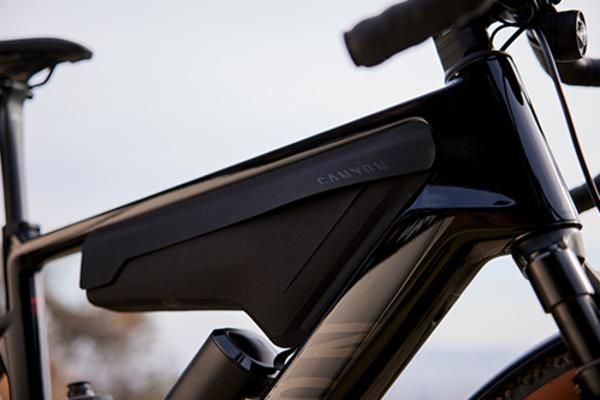 Canyon bike bag with FIDLOCK fasteners preview 