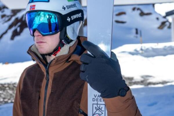 preview picture of the gloves by reusch with fidlock fastener 