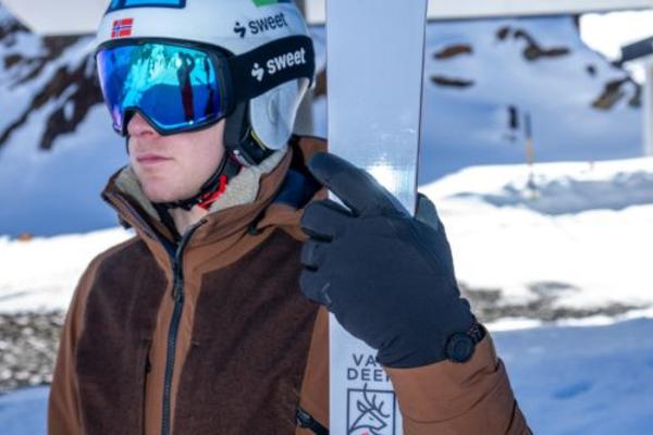 preview picture of the gloves by reusch with fidlock fastener 