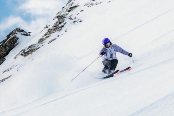 Salomon preview life picture ski helmet 