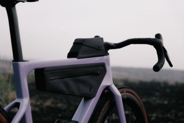 rose bikes bags with fidlock fasteners 