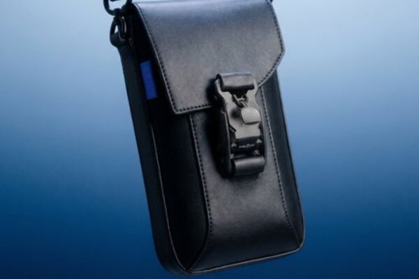preview picture of the cross body bag by ples 