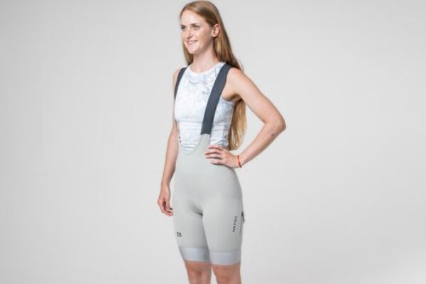 preview picture of the cycling shorts by mooq