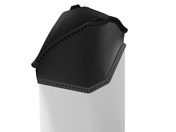 Examplary image of the open v-shape closure on a dry bag
