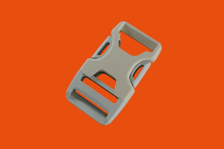 DURAFLEX Xlite squeeze buckle on orange background