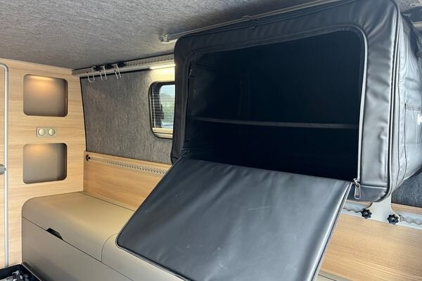 caravan with fidlock fasterns for bags