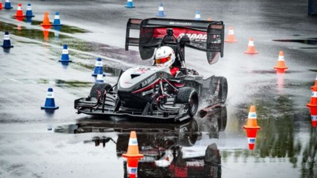 preview picture of the race car by JLU 