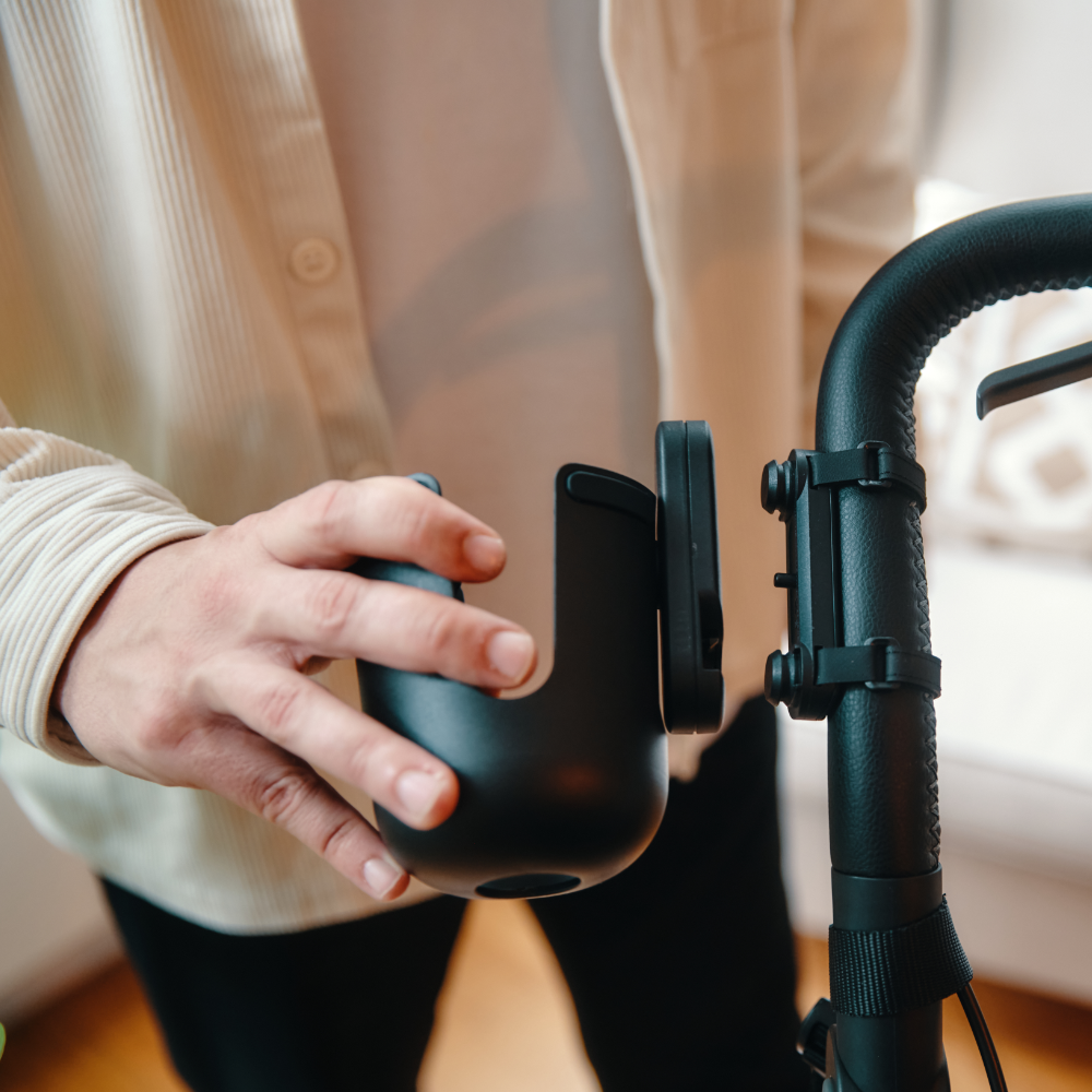 TWIST cup holder + stroller base