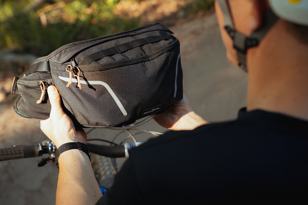 HIP BELT for hydration bladder